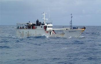  Fishing boat during a fishing campaign in the Coral Sea Natural Park, DAM/SPE