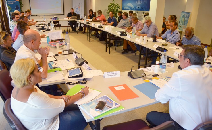  The 4th Management Committee of the Coral Sea Natural Park was held on 20 December at the Government, DAM SPE